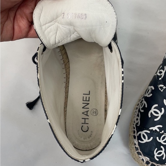 Chanel High Top CC Logo Espadrilles - Picture 11 of 13